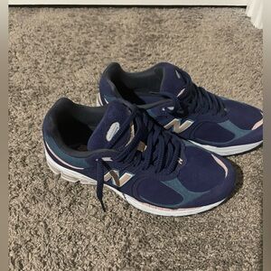 New balance Men sneakers!